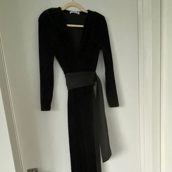 MANGO Velvet Jumpsuit with Bow - Picture 12 of 12